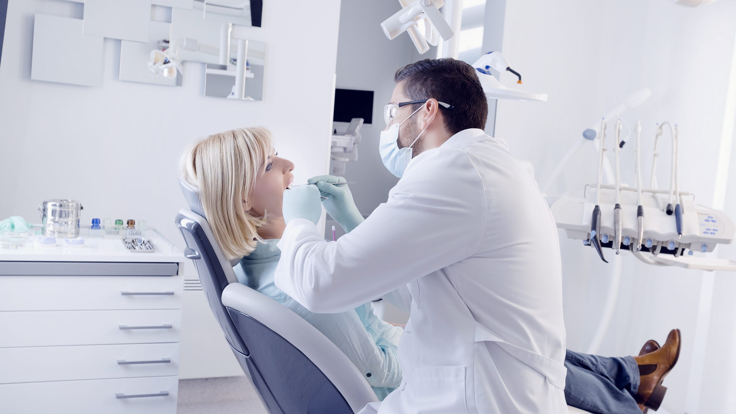 Dentist in Antioch, IL